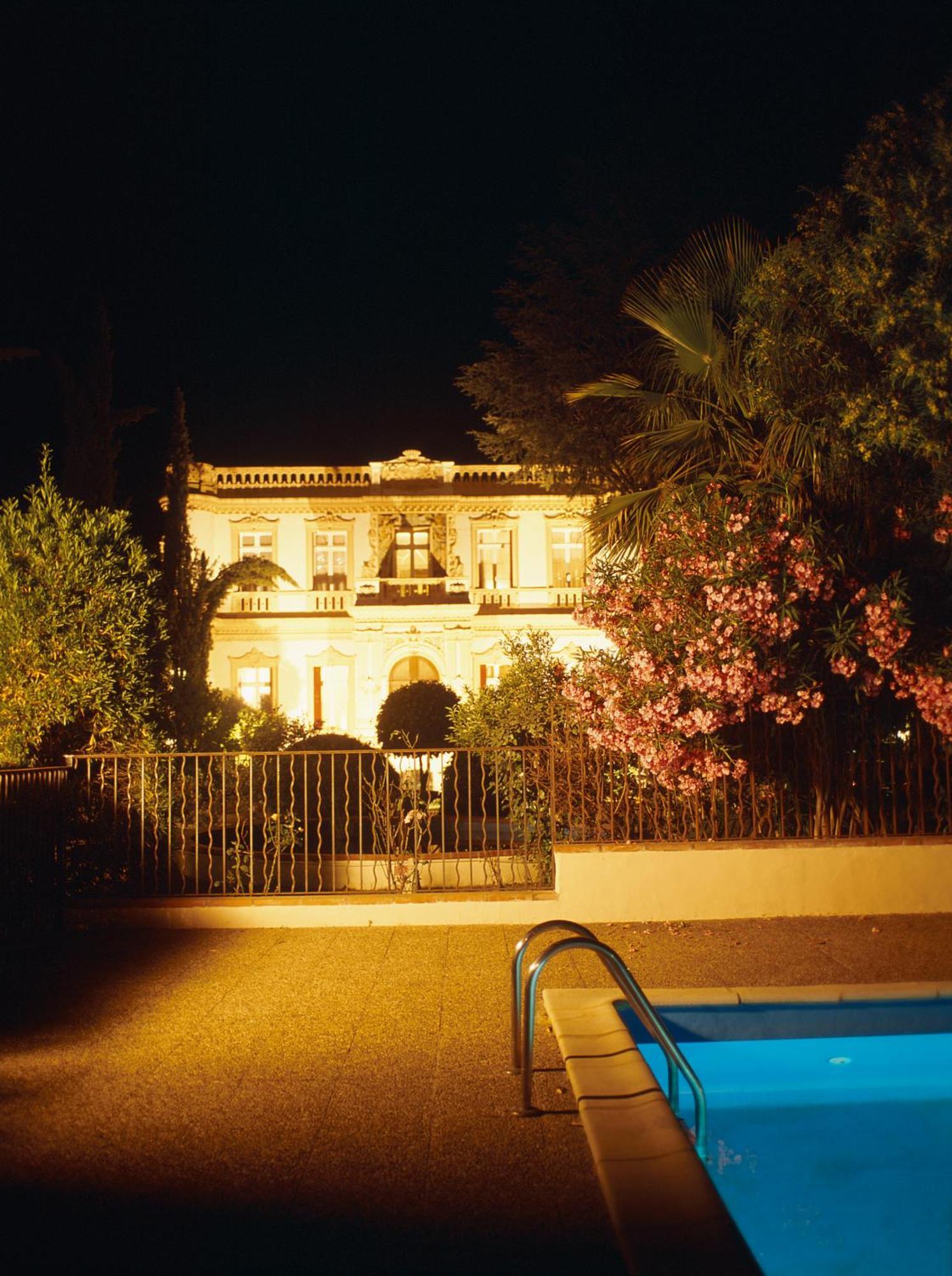 Готель Le Roussillon Амелі-ле-Бен-Палальда Екстер'єр фото